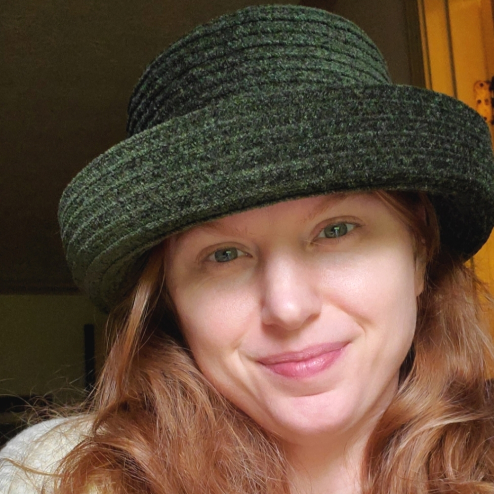 Liz Claiborne Hunter Green Textured Bucket Hat - Picture 3 of 10
